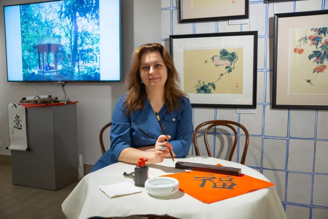 欧陆登录:东西问丨冬青国:俄罗斯人为什么喜欢中国国画?